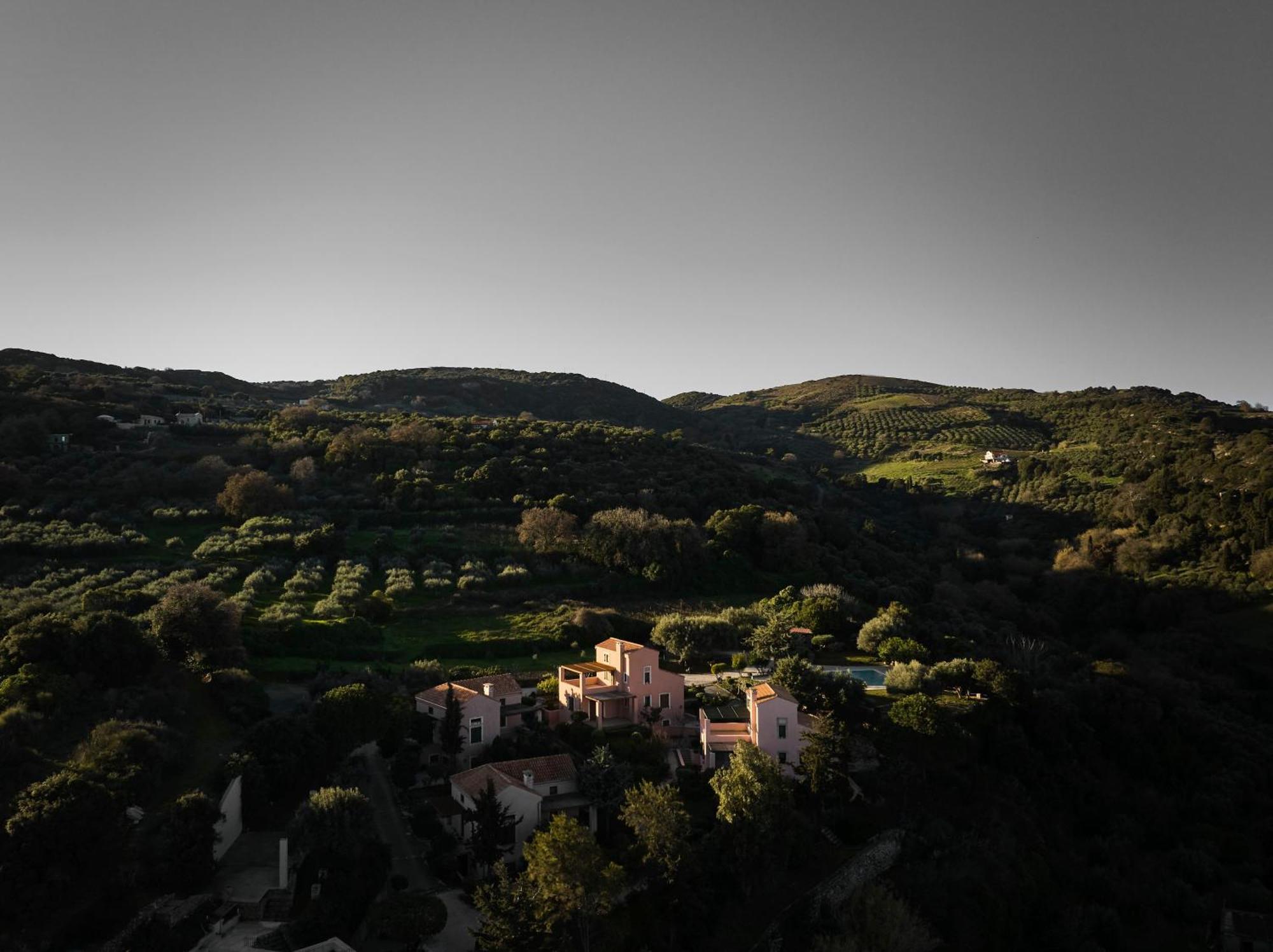Eliathos Hillside Retreat Appartement Archanes Buitenkant foto