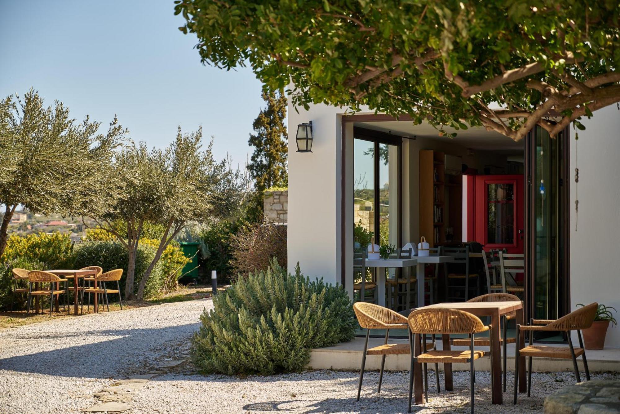 Eliathos Hillside Retreat Appartement Archanes Buitenkant foto