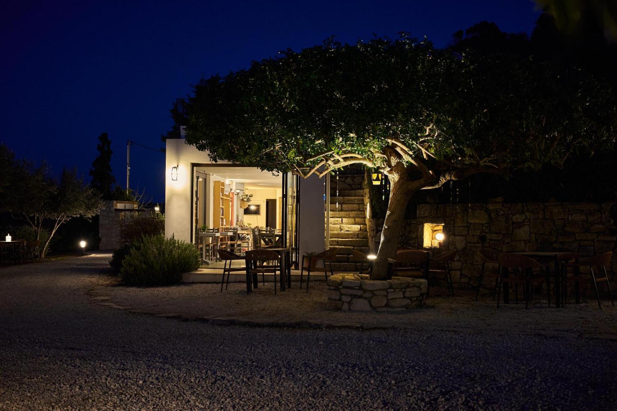 Eliathos Hillside Retreat Appartement Archanes Buitenkant foto