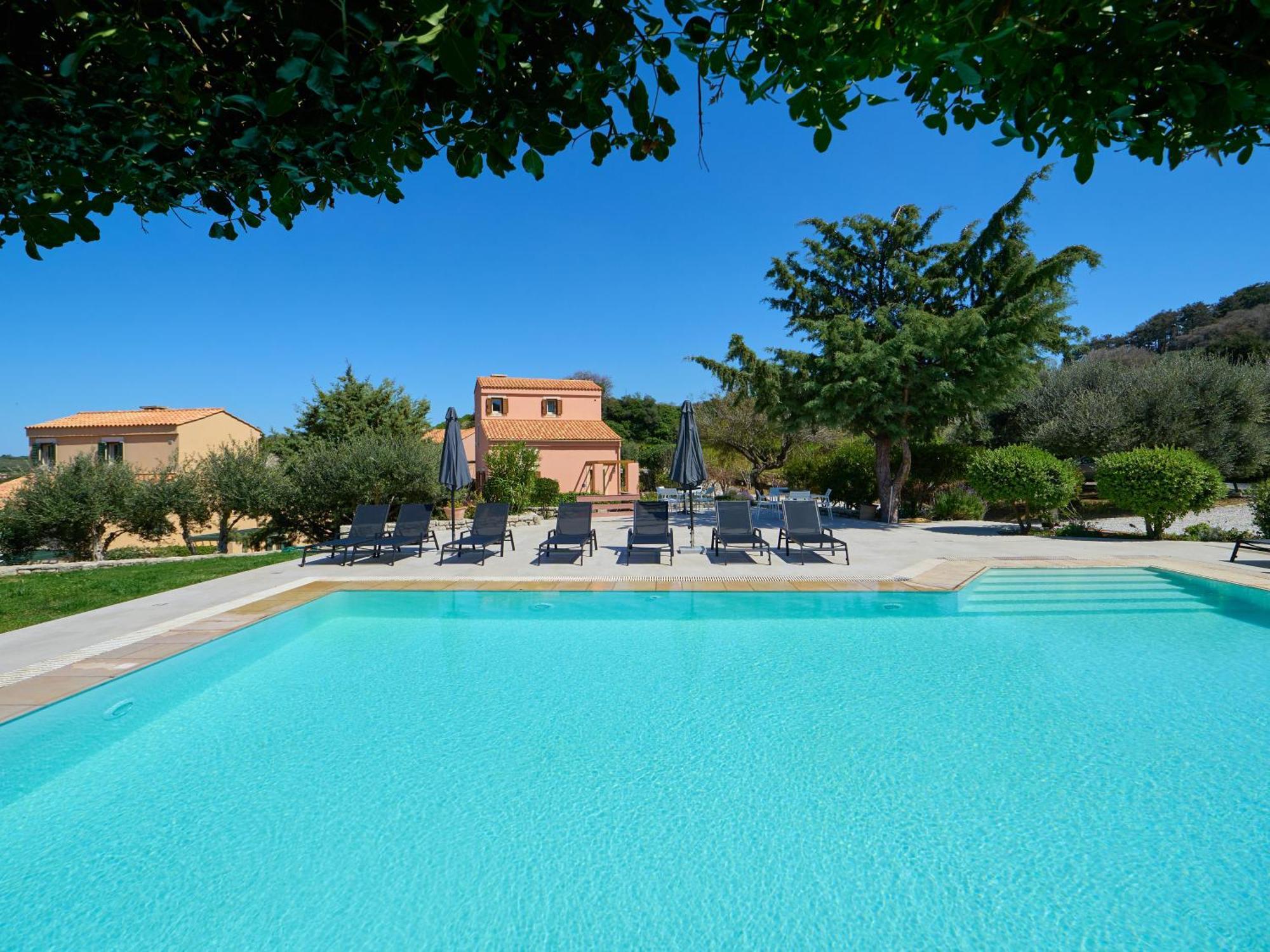 Eliathos Hillside Retreat Appartement Archanes Buitenkant foto