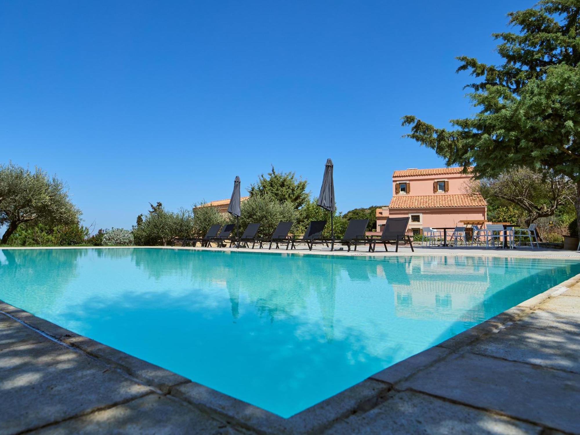 Eliathos Hillside Retreat Appartement Archanes Buitenkant foto