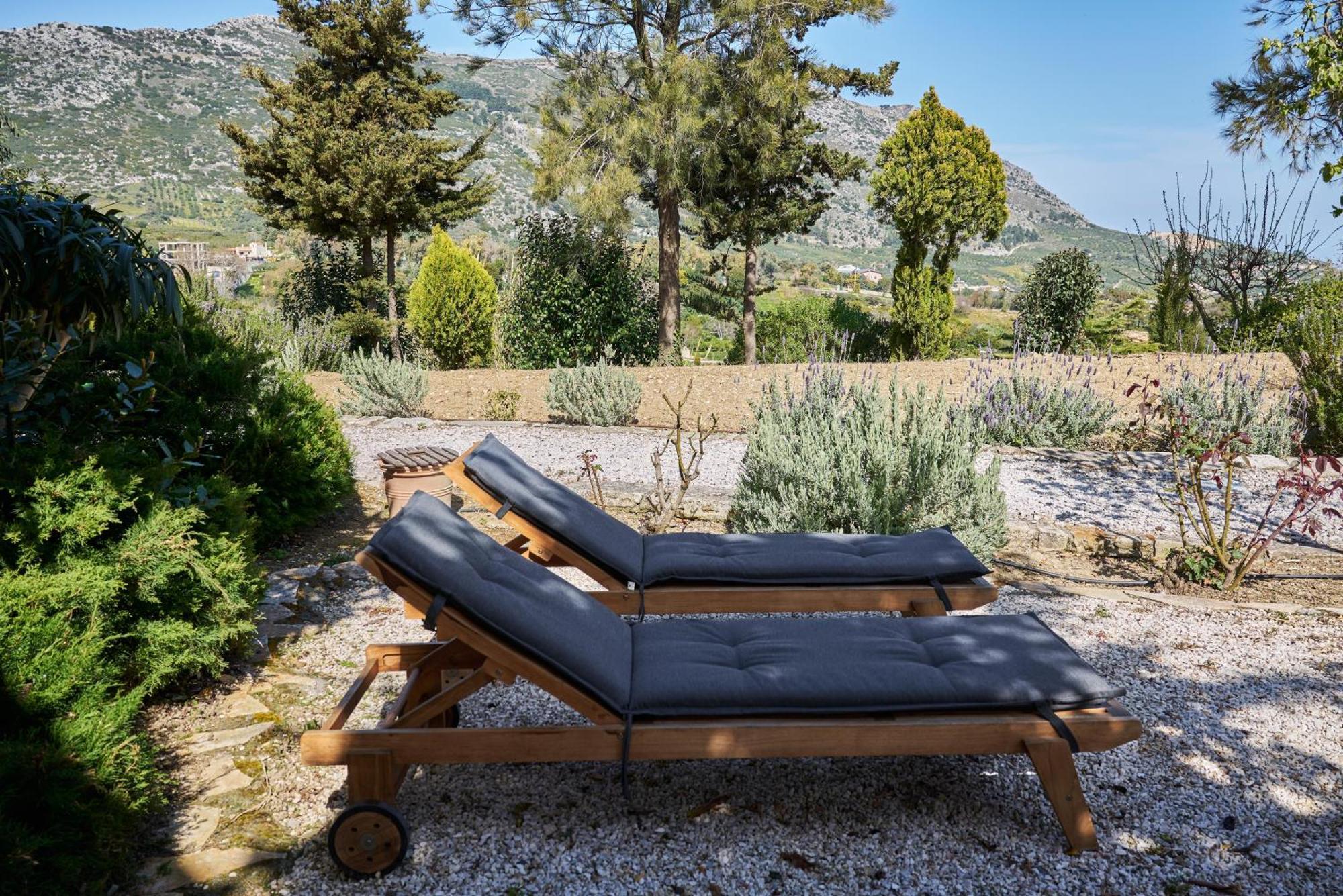 Eliathos Hillside Retreat Appartement Archanes Buitenkant foto