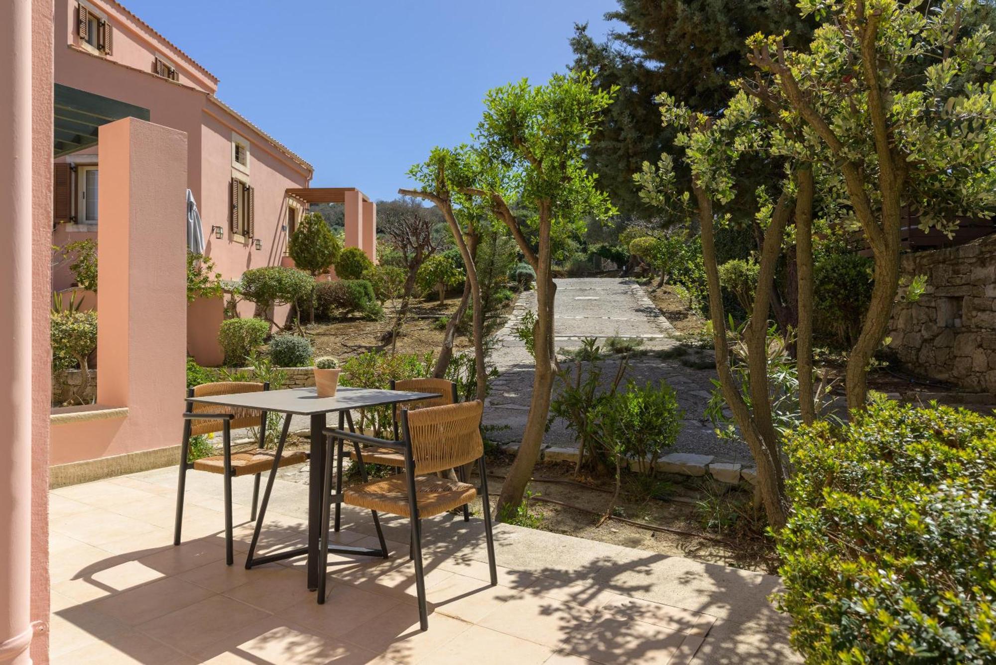 Eliathos Hillside Retreat Appartement Archanes Buitenkant foto